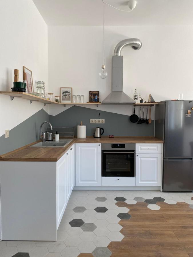 Appartamento Atelier 26 Varna Esterno foto